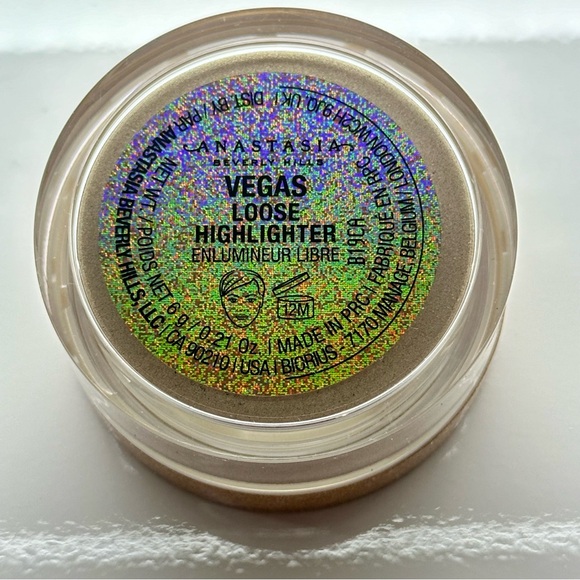 Anastasia Beverly Hills loose highlighter - Picture 4 of 6